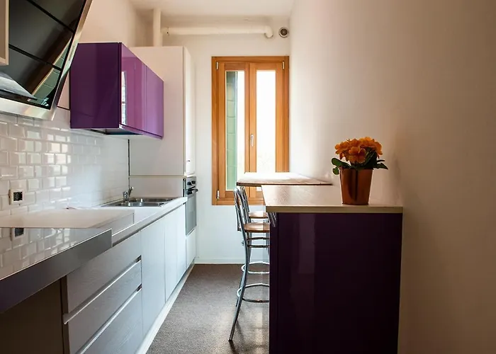 Allo Squero Гостевой дом Венеция